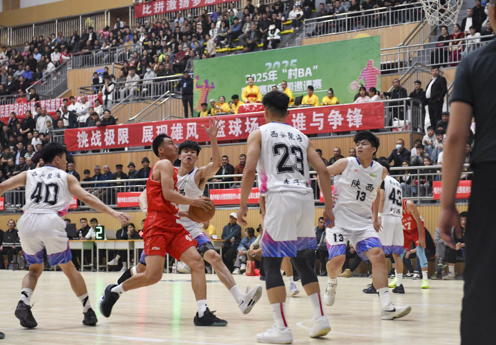 大漠与雪山拦不住一颗飞向天边的篮球