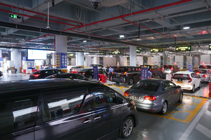 便利通关促进琴澳融合再提速 横琴口岸单日车流再创新高