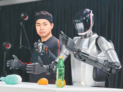 在上海,机器人正加速“进化”（“融”观中国）