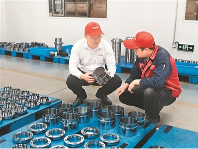 先进制造业，奋斗者们有绝活儿