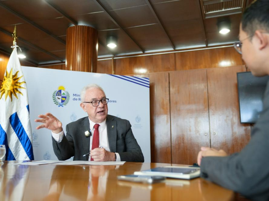 高端访谈丨中拉论坛部长级会议为中拉合作带来质的飞跃——访乌拉圭外长卢贝特金