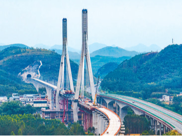 扩投资，多方发力显成效（锐财经）