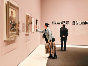 笔墨饱蘸家国情怀