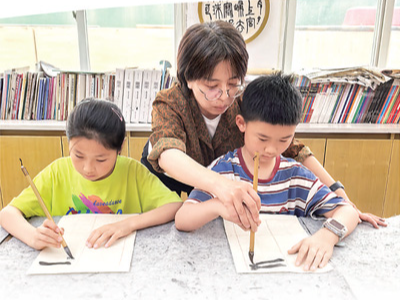 中小学春秋假，如何放得好推得开？（人民眼·中小学春秋假）