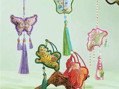 焕新的传统服饰之美