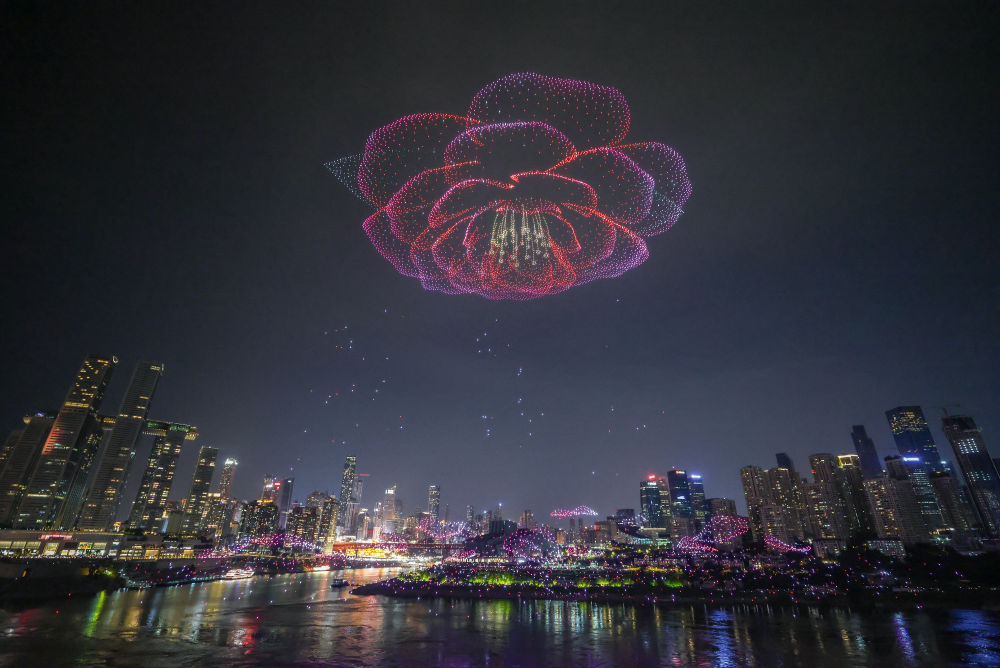 无人机灯光秀，重庆“秀”的是什么？