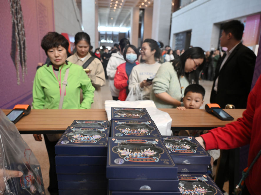 文化新观察·文化赋能经济社会发展系列谈｜传统文化引领“新国潮”