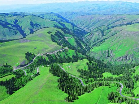 边关万里行·洞察丨独库公路的三重效应