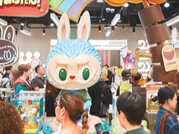 中国潮玩，海外“潮”出新高度