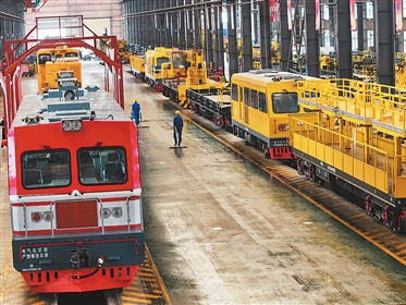 稳中有进，工业“压舱石”作用凸显（锐财经）