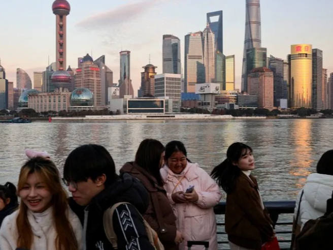 外媒：中国“十四五”发展取得的成果超出预期