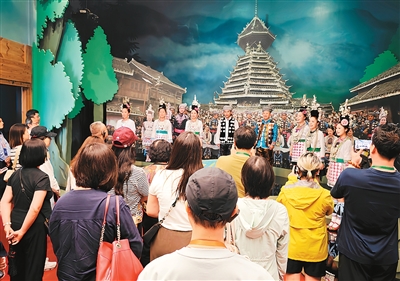 在黔山秀水之间，领略多彩文化魅力