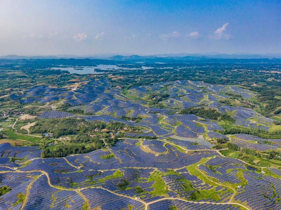 海评面：“在这场未来能源竞争中，中国已取得领先”
