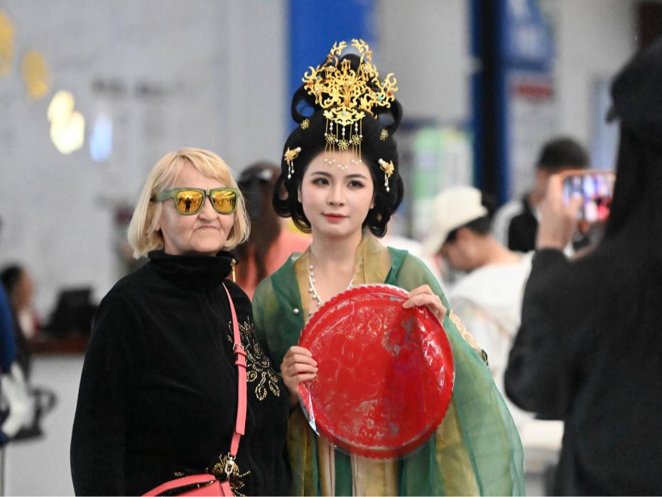 Hi财经丨免签“朋友圈”扩容，入境游热度攀升