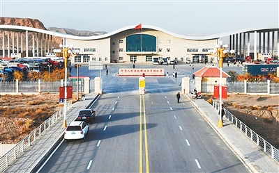 玛纳斯，连通周边的文化纽带（边城见闻）