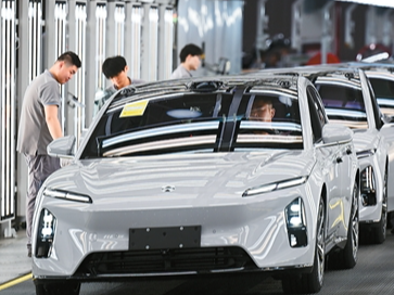 增长5倍，新能源车改变出行格局（“十四五”，我们见证这些“第一”⑨）