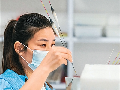 宝藏小城何以创造“全球第一”？（“十四五”，我们见证这些“第一”⑩）