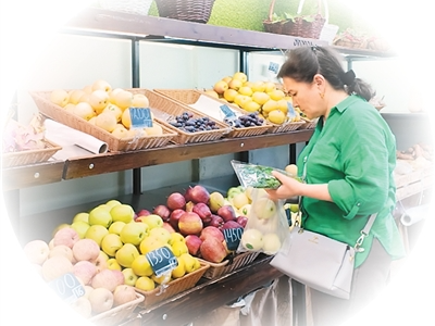 舌尖上的“甜蜜奔赴”（上合大家庭 生活新变化①）