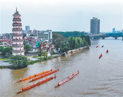 着力建设崇德向善的文明城市（新时代画卷）