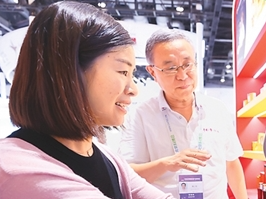 “主任级AI医生”，来了