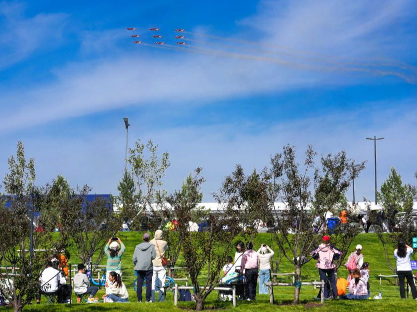 新华全媒＋丨长春：多维体验共赴“蓝天之约”