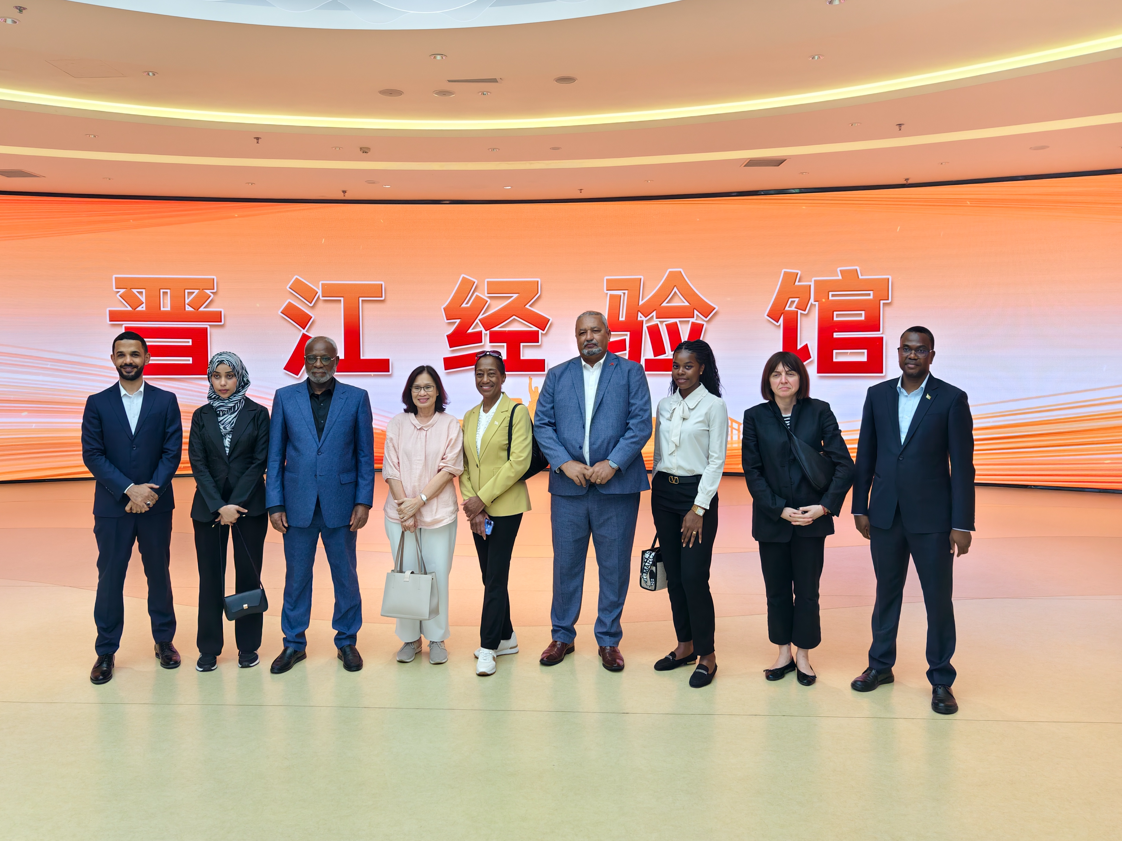 “晋江经验”为什么能历久弥新？外交官探寻晋江发展密码