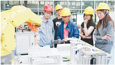 “一带一路”——凝结中国智慧的国际公共产品（高质量发展故事汇·第11期）