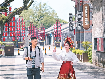 创新，中国旅游兴旺的法宝（览胜观潮）