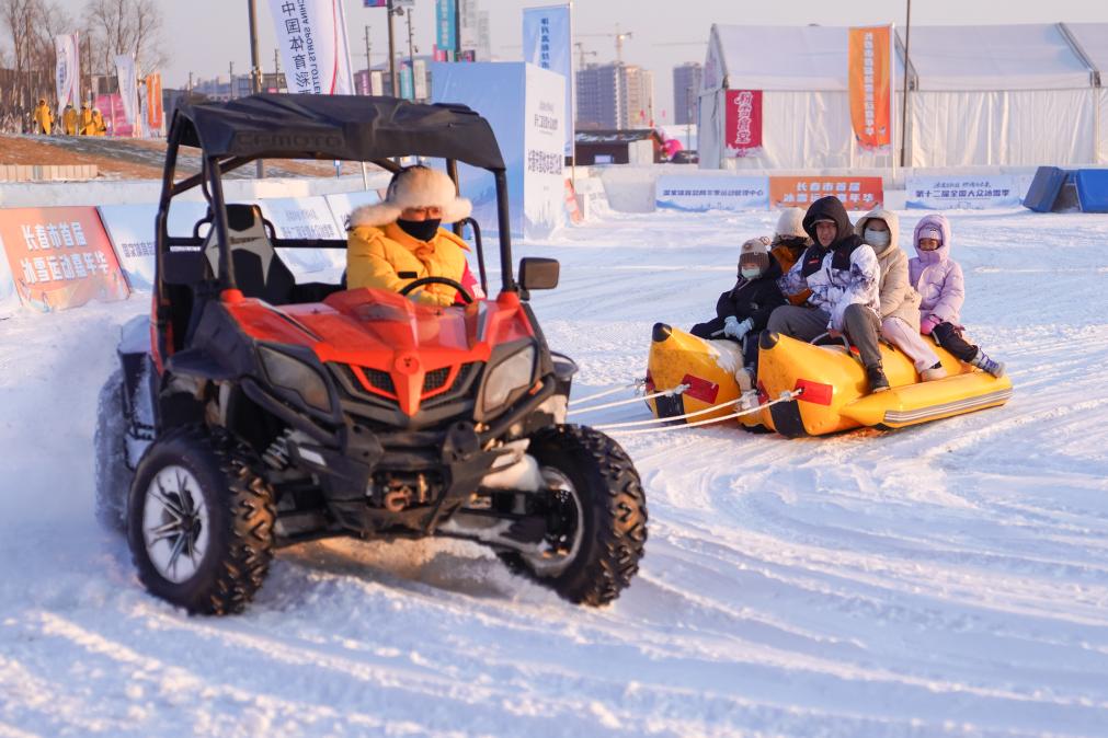 冰雪旅游持续升温 搅“热”开年消费市场