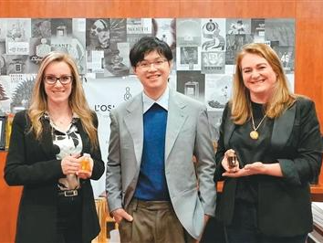 ​用气味传递记忆与情感（侨界关注）