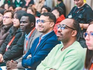 与汉学结伴 和中国同行（环球热点）