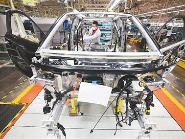 汽车生产，谁在领跑？（锐财经）