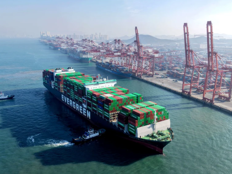 外媒说丨“中国保持全球货物贸易第一大国地位，经济极具竞争力”