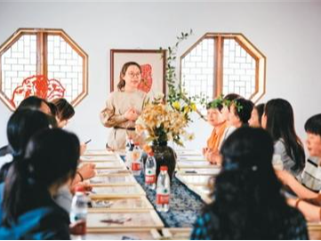 ​剪纸可以这么潮