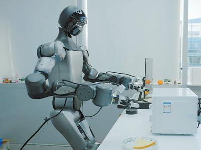 具身智能赛道，他们站上风口（追梦人·期待“十五五” 青年说机遇①）