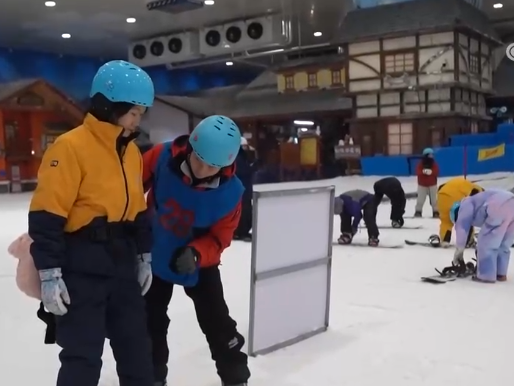 冰雪产业何以“加速跑”？从愿景变现实 生活新时尚激活“冰雪+”全链条消费生态