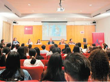 向世界提供了一份“机遇清单”