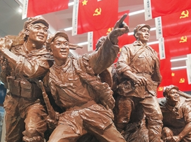 回望峥嵘岁月 感悟长征精神
