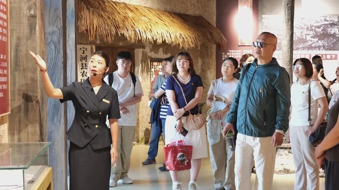 
天津血液病医院黄牛号贩子票贩子代网上预约代挂号电话追光的你｜跨越红色“大门” 续写永不褪色的“星火”故事
