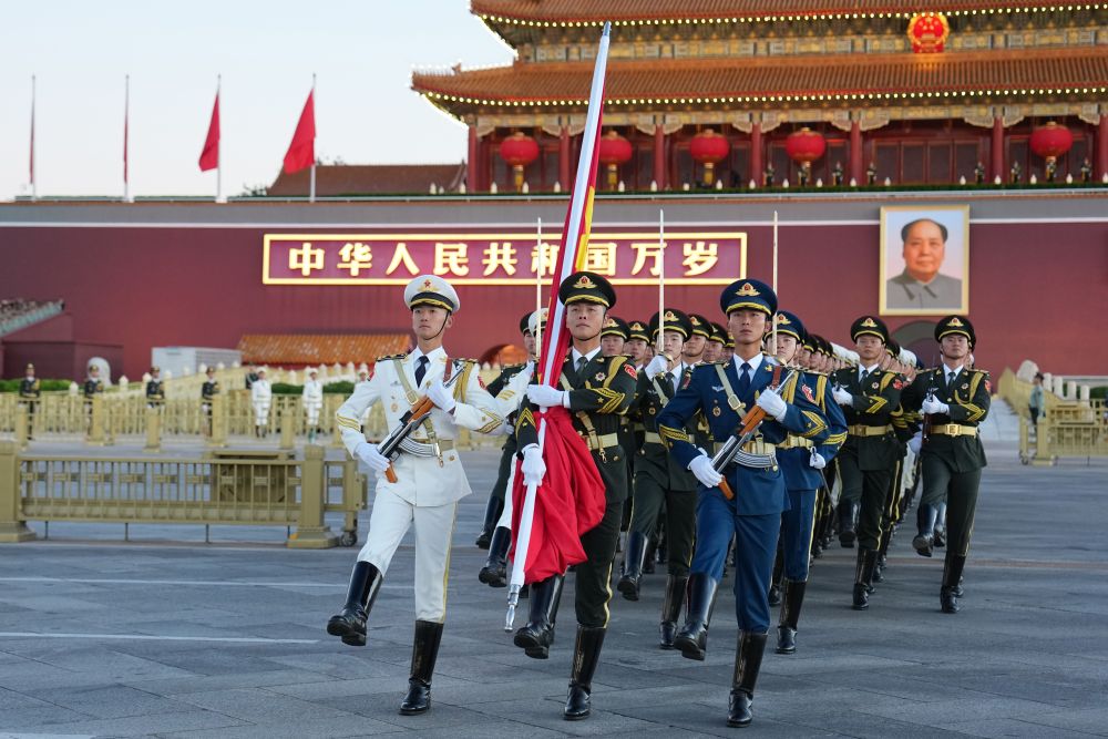 
北京儿童医院陆小彦医生黄牛预约代挂号电话新华鲜报｜一抹中国红，见证跨越时代的奔赴