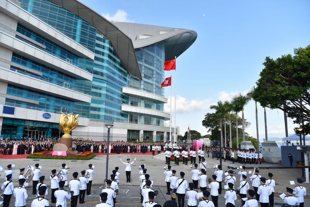 
南京东部战区总医院黄牛号贩子票贩子代网上预约代挂号电话盛世华诞，香江同庆——香港全城欢庆新中国成立77周年