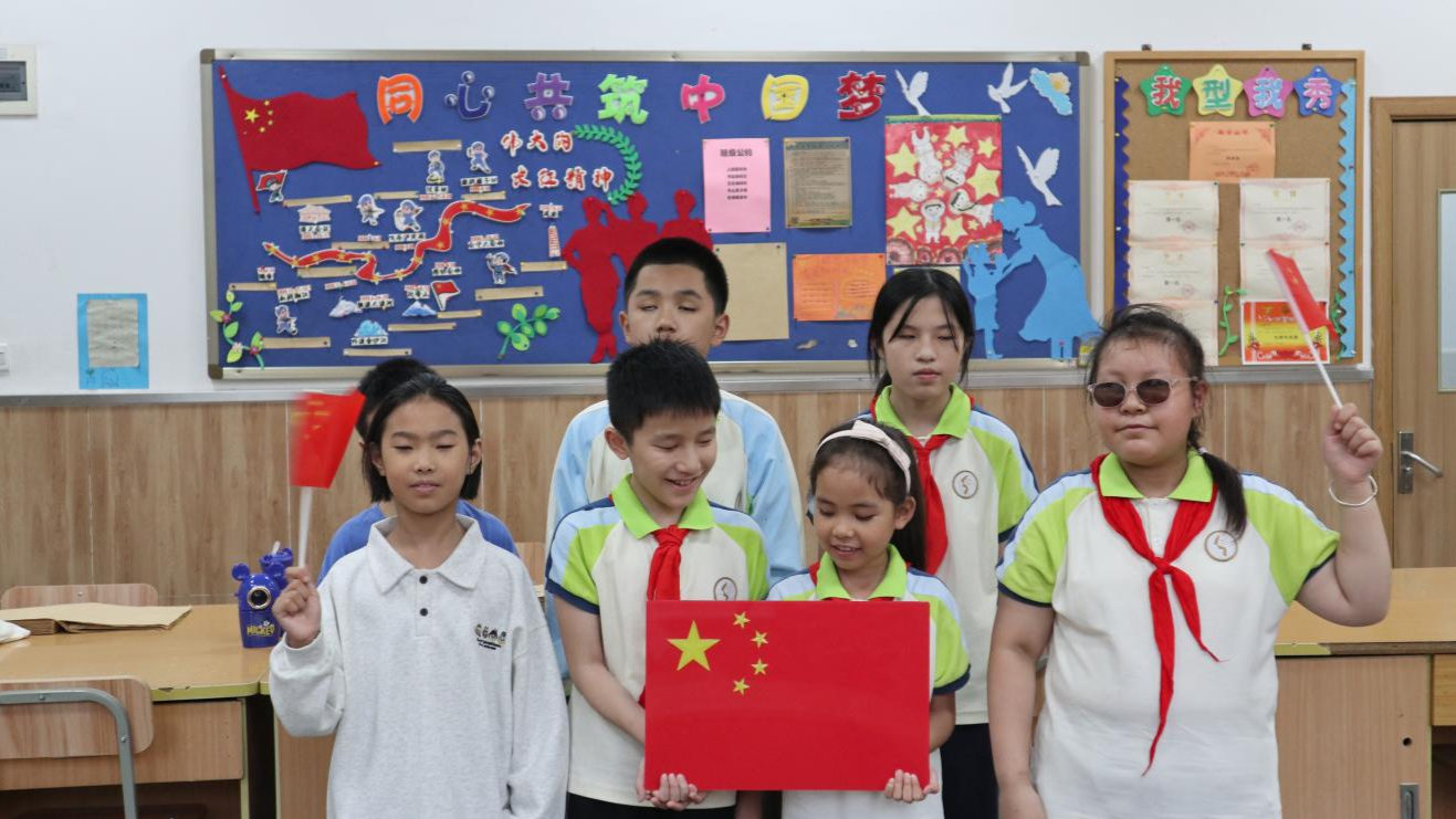 
南京市中医院黄牛号贩子票贩子代网上预约代挂号电话百面重庆｜让视障孩子“看见”国旗 特教老师的十年坚守