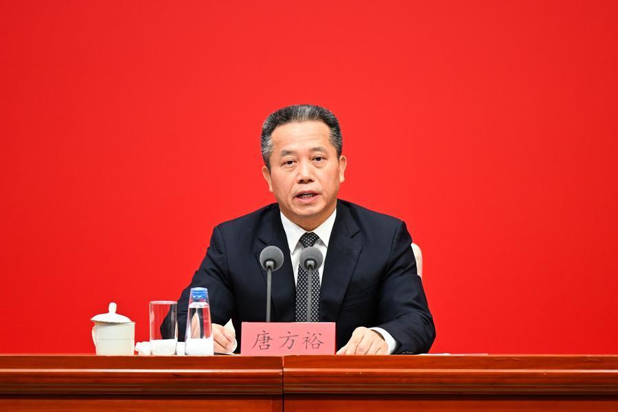 
重庆医科大学附属第二医院谢崇义医生黄牛预约代挂号电话中共中央举行新闻发布会 介绍和解读党的二十届五中全会精神