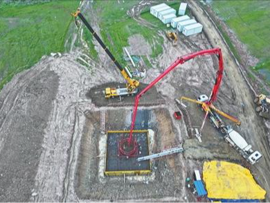 “欢迎中国企业帮助摩洛哥建设高铁”（新时代中非合作）