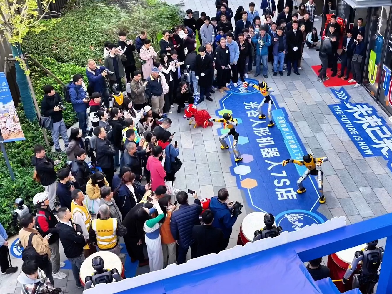 数读中国开局新活力︱看看带动3万亿GDP的“数字引擎”有多强！