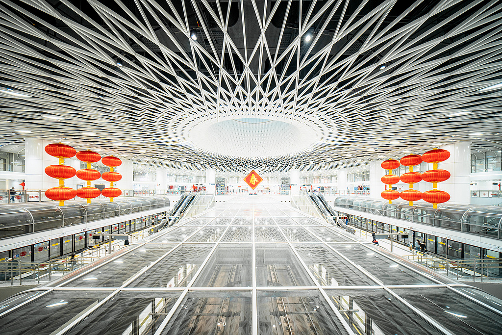 △深圳岗厦北地铁站