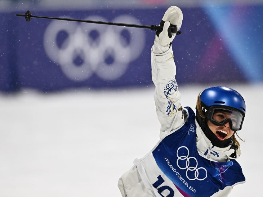 冬奥会｜夺银被问丢金，谷爱凌回击外媒“很荒谬”