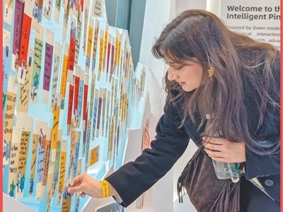 冬奥逢新岁 马年共此时