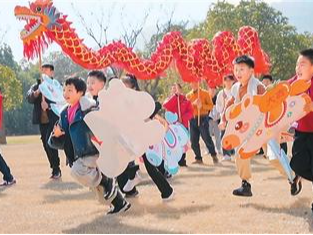 “一家人能够团聚，就是最好的‘年味’”