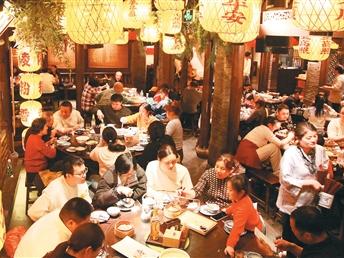 “小店主”遇上“支招人”